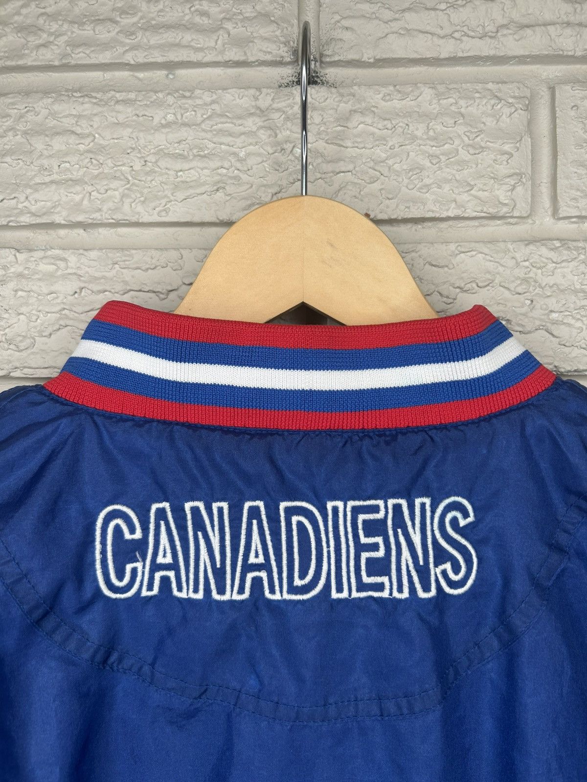 Pro Player Vintage 90s Pro Player Montreal Canadians Nylon Jacket Size US XL / EU 56 / 4 - 10 Thumbnail
