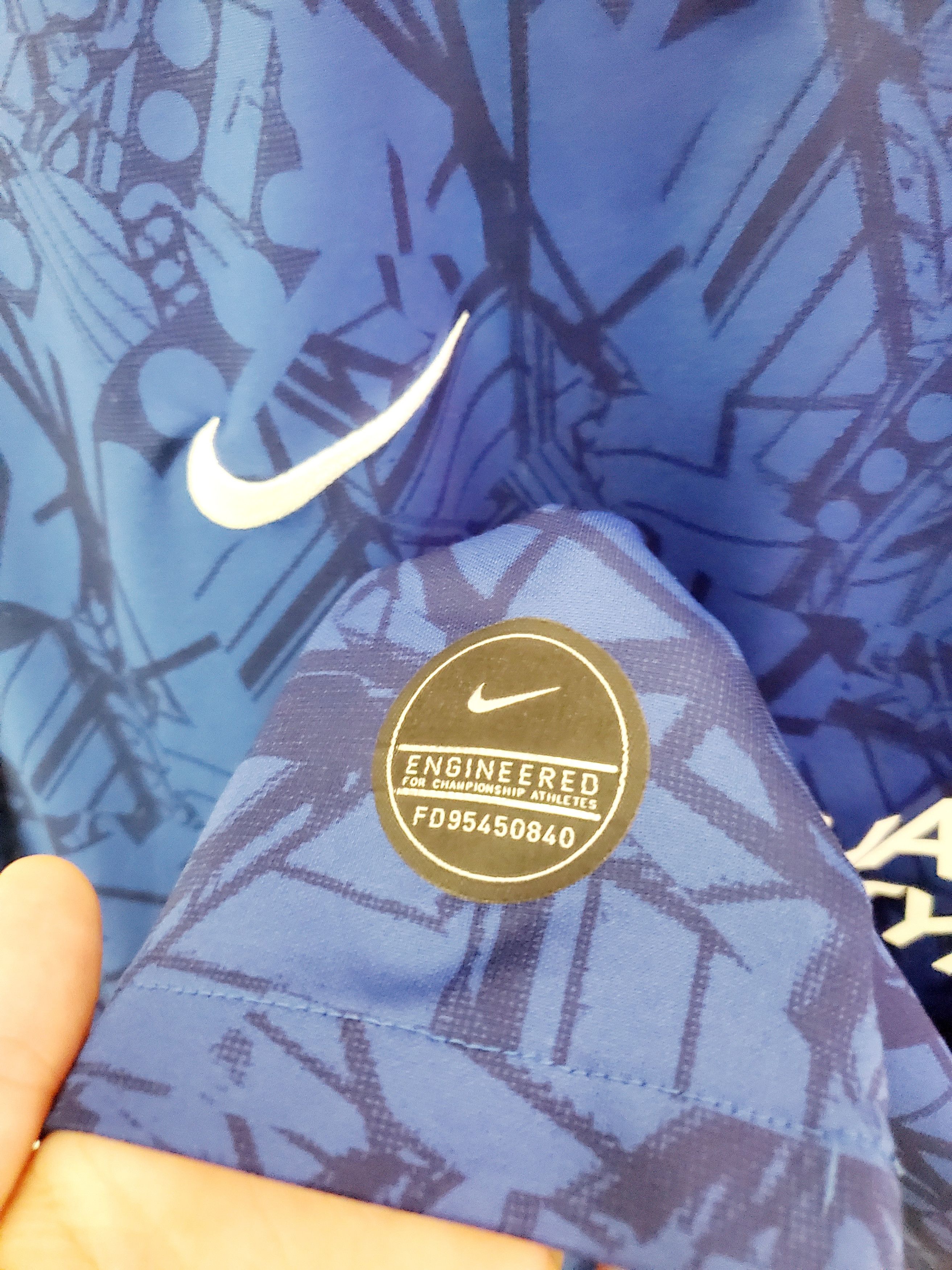 Nike NIKE Chelsea FC 2019/2020 Soccer Jersey size XXl Size US XXL / EU 58 / 5 - 5 Thumbnail