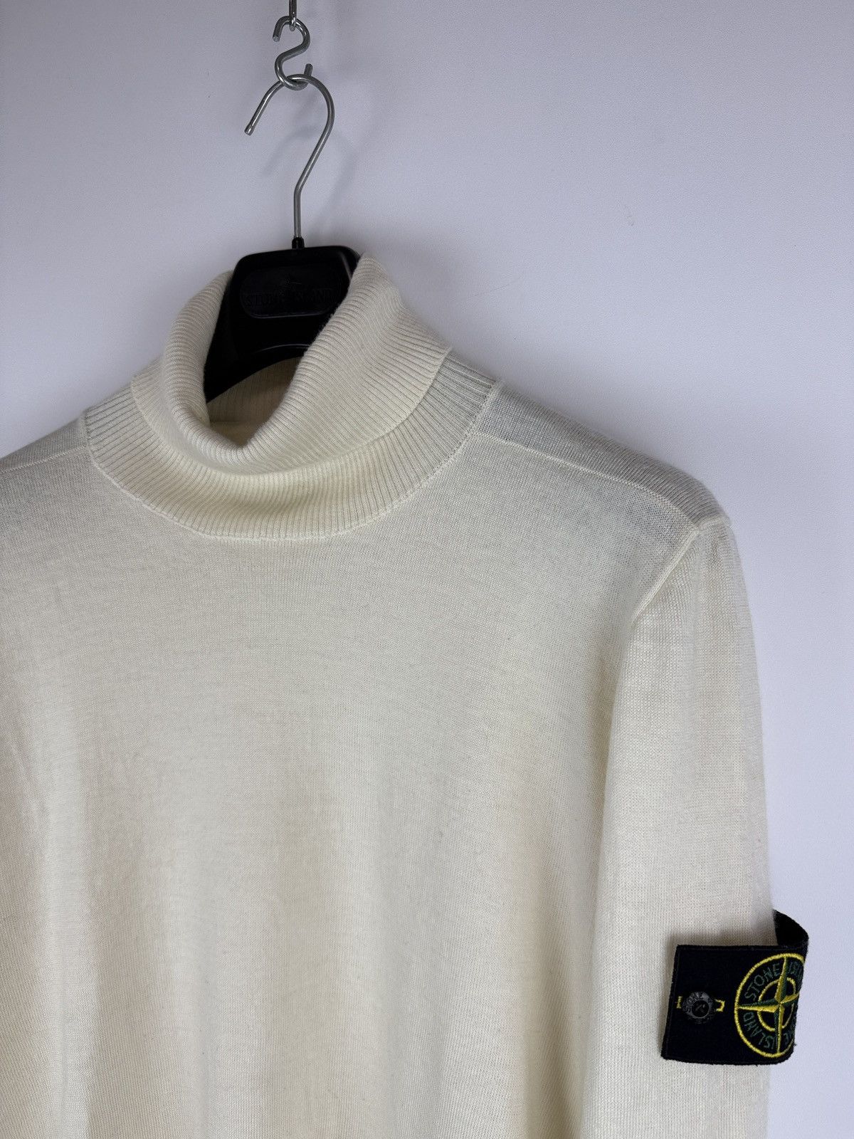 Stone Island Off-white Stone Island turtleneck sweater Size US L / EU 52-54 / 3 - 2 Thumbnail