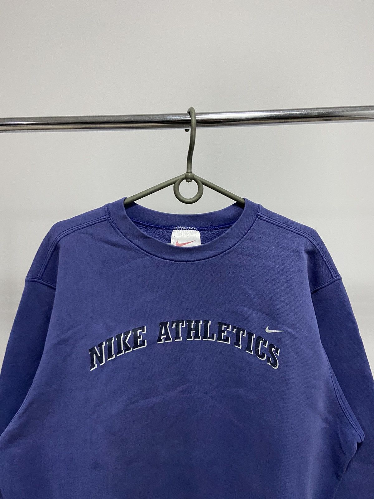 Nike × Vintage Nike Athletics Sweatshirt big Logo Vintage 90s Size US L / EU 52-54 / 3 - 2 Thumbnail