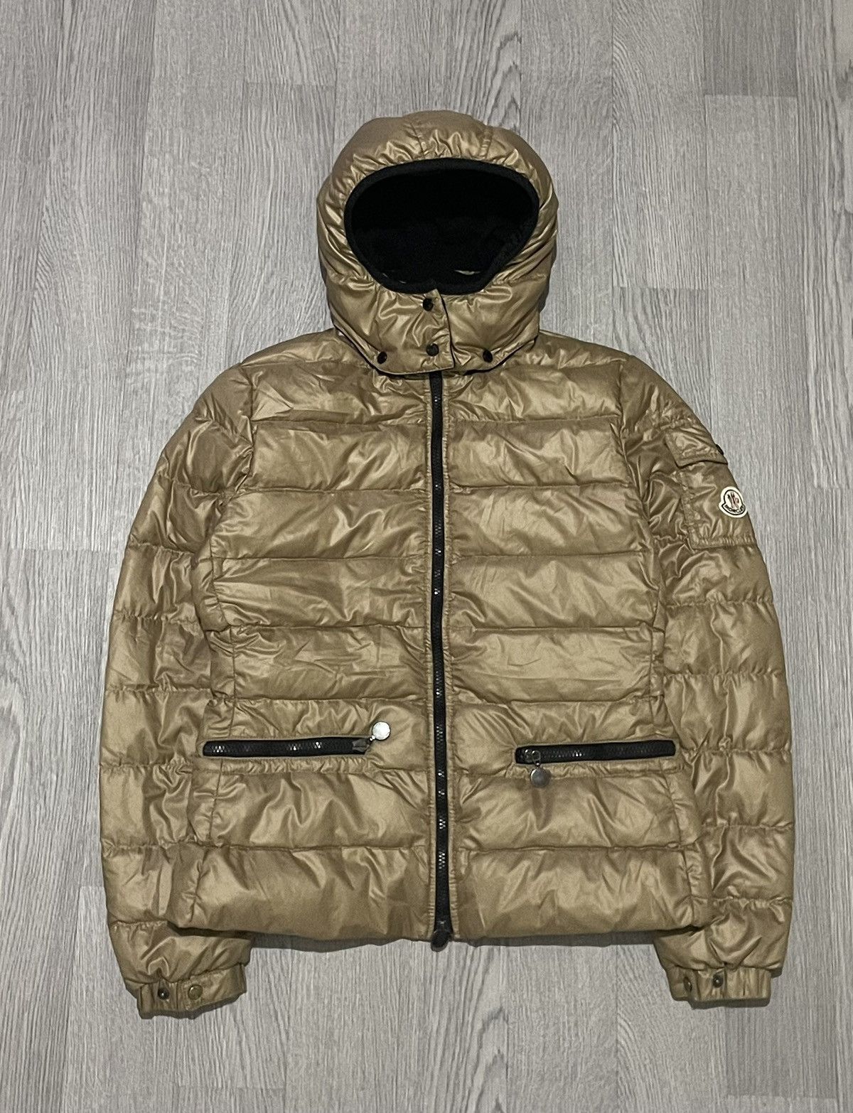 Moncler Moncler Bea Giubbotto Down Size S / US 4 / IT 40 - 1 Thumbnail