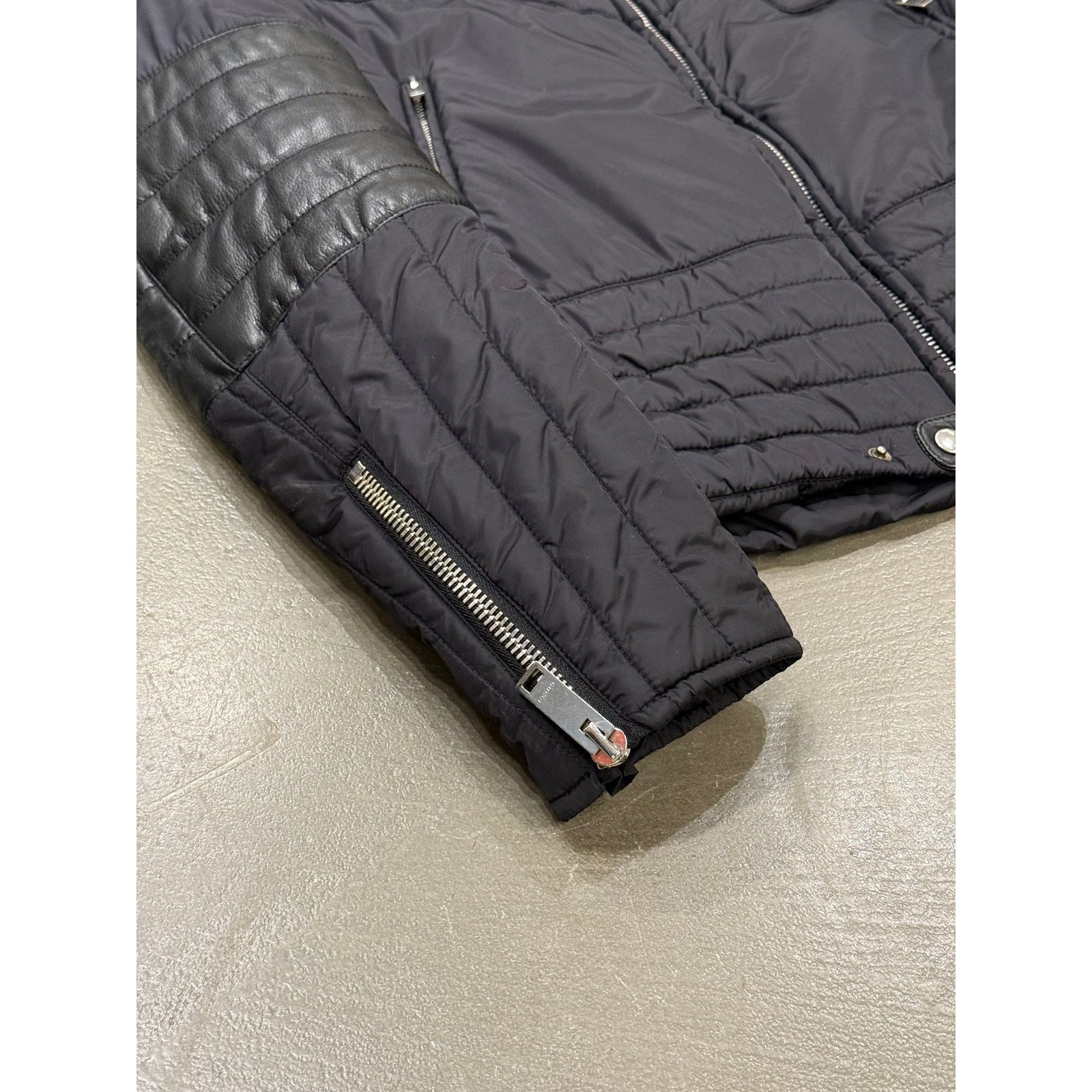 Gucci 2000s Gucci nylon puffer jacket with leather details Size XL / US 12-14 / IT 48-50 - 3 Thumbnail