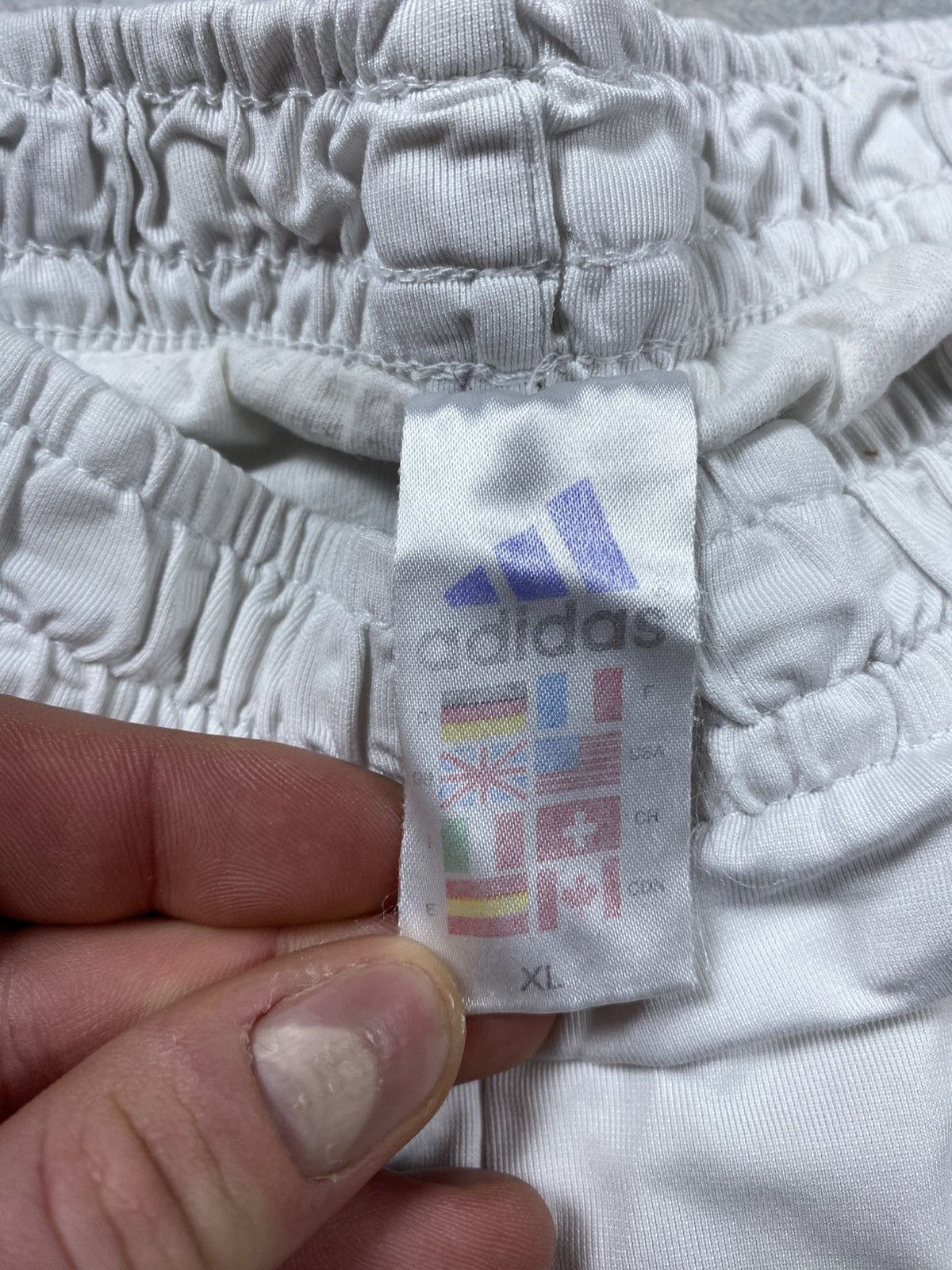 Adidas Vintage Adidas Bayer Leverkusen #27 Gonzalo Castro Shorts Size US 36 / EU 52 - 5 Thumbnail