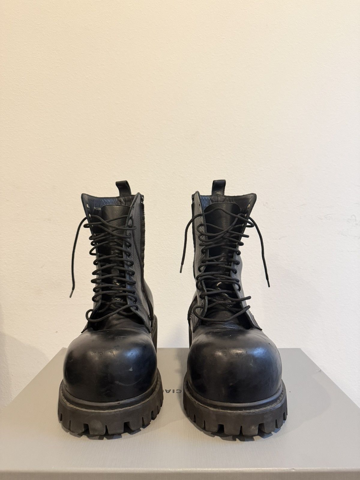 Balenciaga Balenciaga Stomper Bootie Size US 12 / EU 45 - 1 Thumbnail