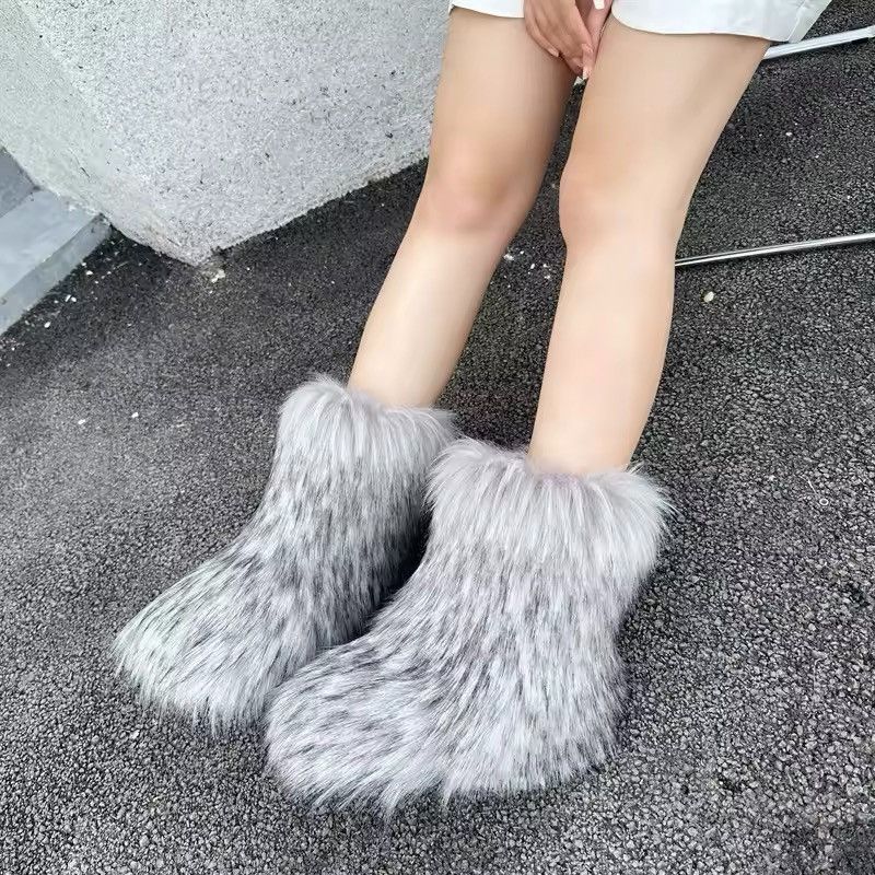 Designer Y2k Fluffy Fur Snow Warm Winter Trendy Boots Size US 7 / IT 37 - 4 Thumbnail