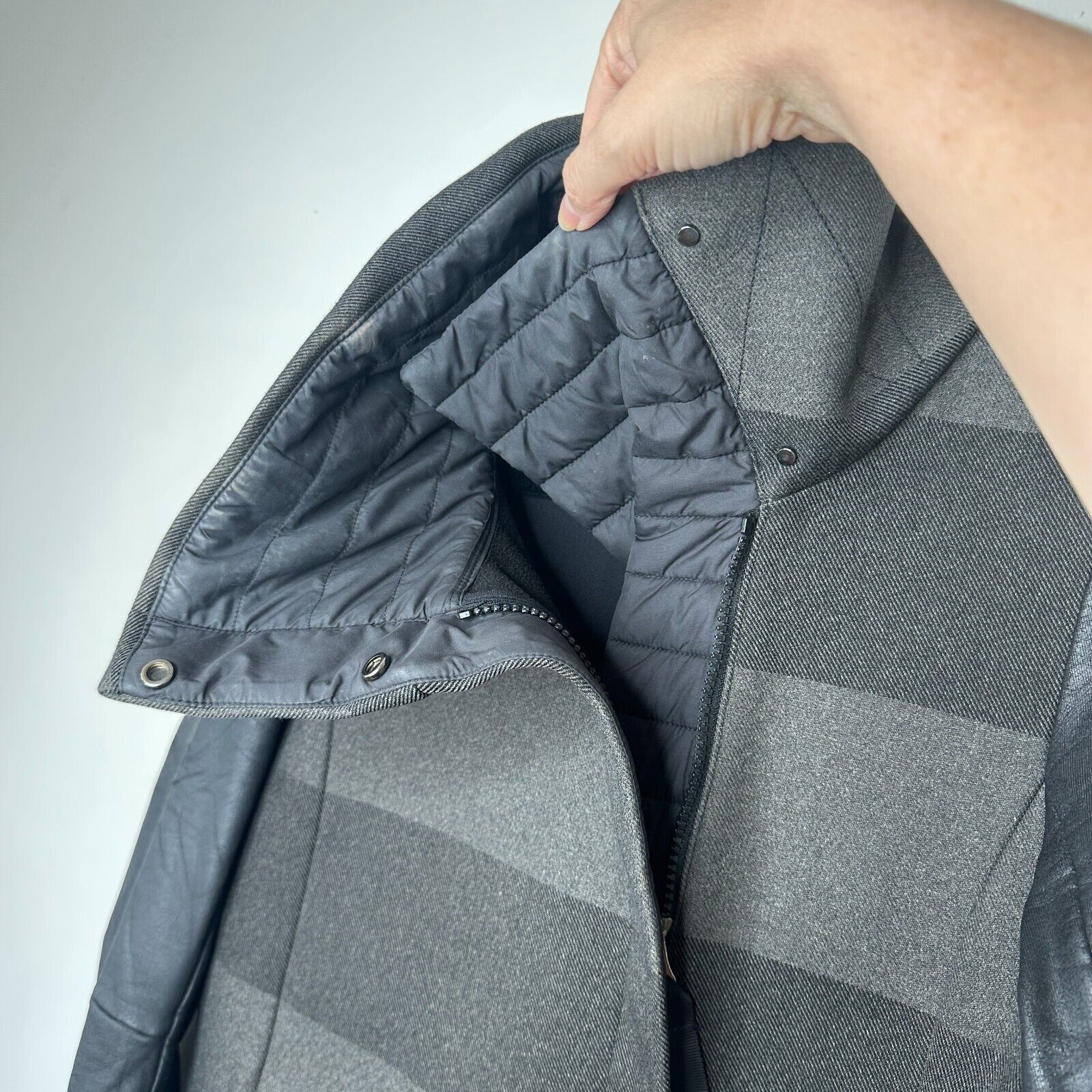 Lululemon Lululemon Sweet Life Black & Gray Stripe Biker Jacket 4 Size S / US 4 / IT 40 - 6 Thumbnail