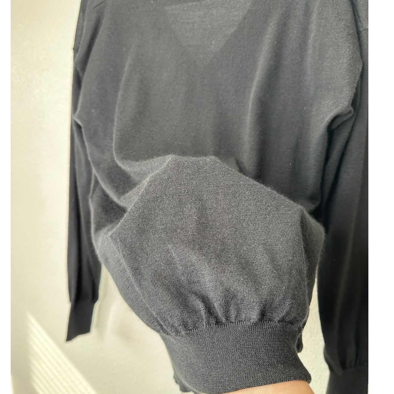 Tom Ford Tom Ford Black V-Neck Long Sleeve Cashmere Silk Sweater S Size S / US 4 / IT 40 - 10 Thumbnail
