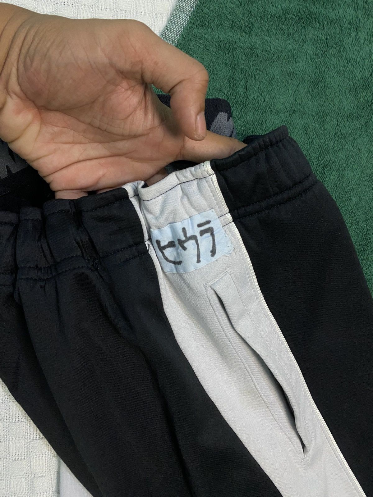 Carhartt Wip × Nike 💥 VINTAGE NIKE SUPER BAGGY 90S WIDE LEG TRACK PANTS Y2K Size US 30 / EU 46 - 14 Thumbnail