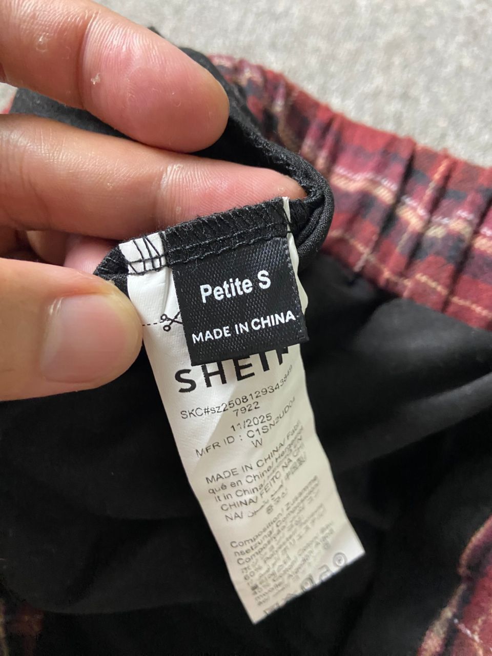 Shein SHEIN Icon Asymmetrical Ruffles Plaid Mini Skirt (201) Size 26" / US 2 / IT 38 - 7 Thumbnail