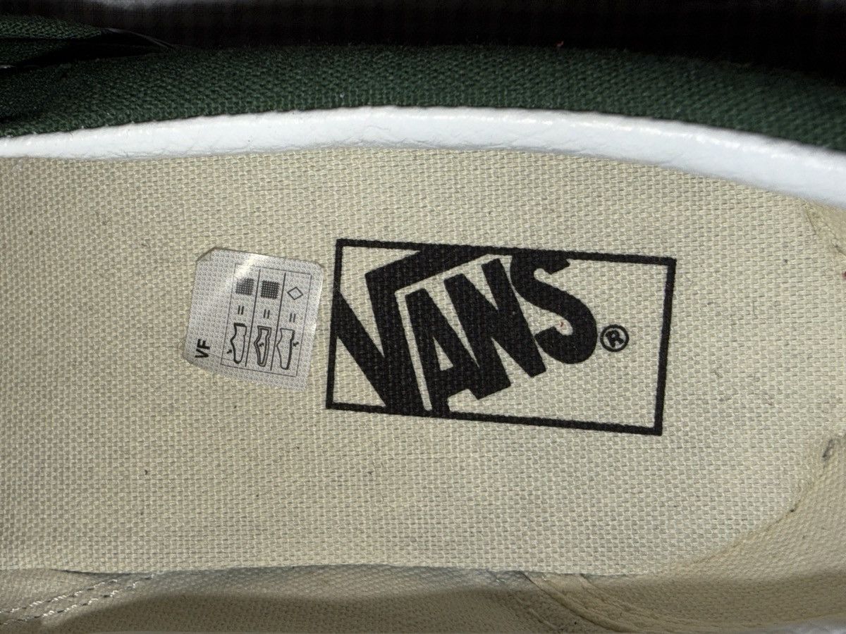 Vans Vans Classic Slip On ‘ Checkerboard Scarab green/white ’ Size US 9.5 / EU 42-43 - 3 Thumbnail