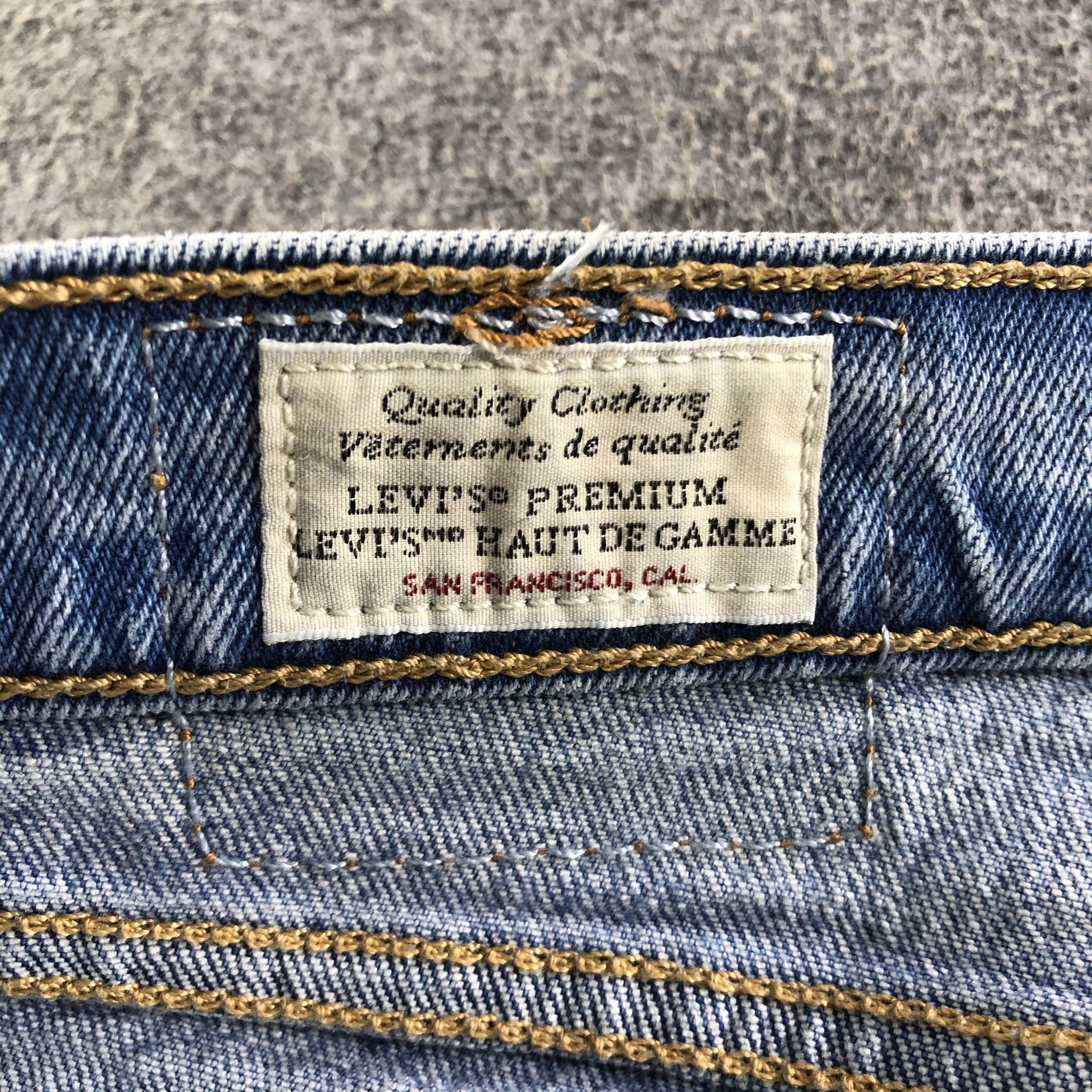 Levi's Vintage Blue Wash Levis 501 Jeans-J3484 Size 30" / US 8 / IT 44 - 9 Thumbnail