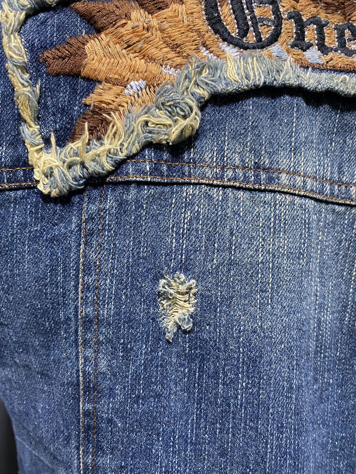 In The Attic × Japanese Brand Punk Indigo Denim Distressed Embroidered Vest Size US M / EU 48-50 / 2 - 12 Thumbnail