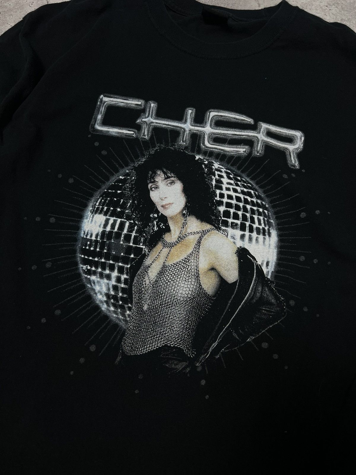 Band Tees Vintage Cher ‘Turn Back Time’ T-Shirt Size US L / EU 52-54 / 3 - 3 Thumbnail