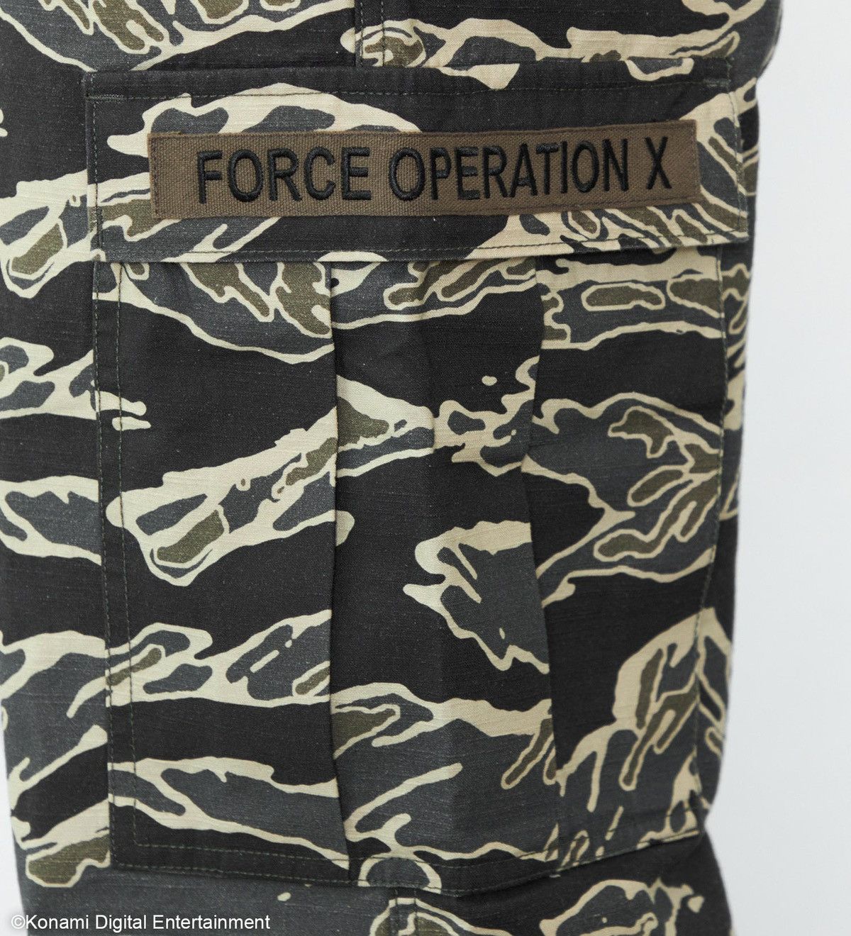 Edwin METAL GEAR SOLID Δ × EDWIN - TIGER STRIPE CARGO PANTS Size US 36 / EU 52 - 5 Thumbnail