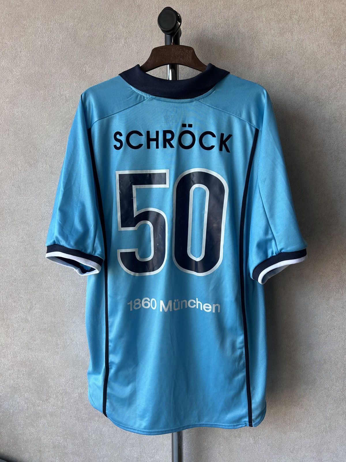 Nike TSV 1860 Munich 1999/2000 UK Y2K Soccer Jersey Size US XL / EU 56 / 4 - 2 Thumbnail