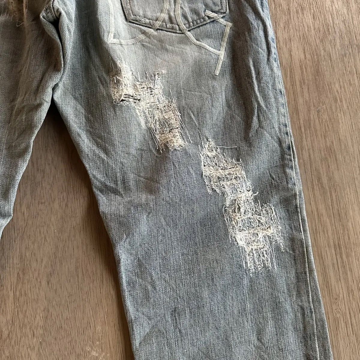 Dolce & Gabbana SICKSS 💥 VTG DOLCE&GABBANA DISTRESSED DENIM LIGHTWASH PANT Size US 34 / EU 50 - 20 Thumbnail