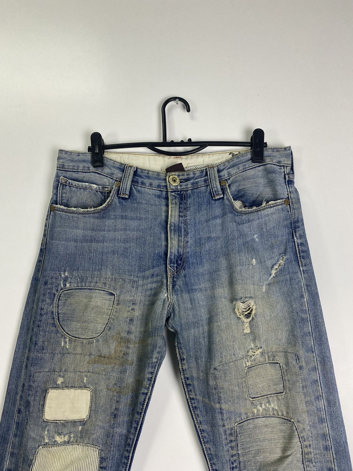 Levi's Vintage Levi’s Distressed Denim Size US 36 / EU 52 - 2 Thumbnail