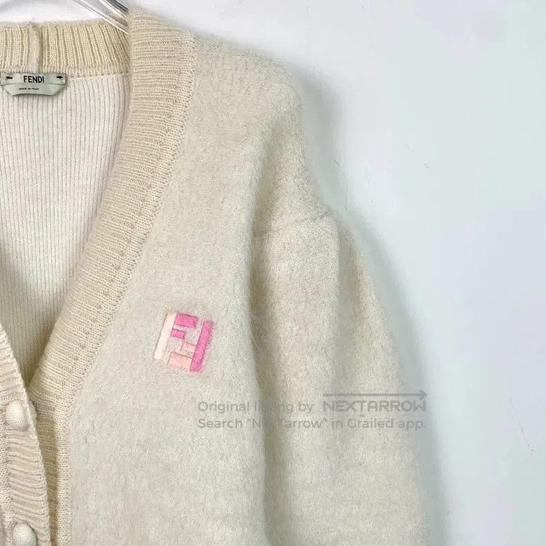 Fendi Fendi Beige Logo Embroidered Mohair Cardigan. Size US M / EU 48-50 / 2 - 3 Thumbnail