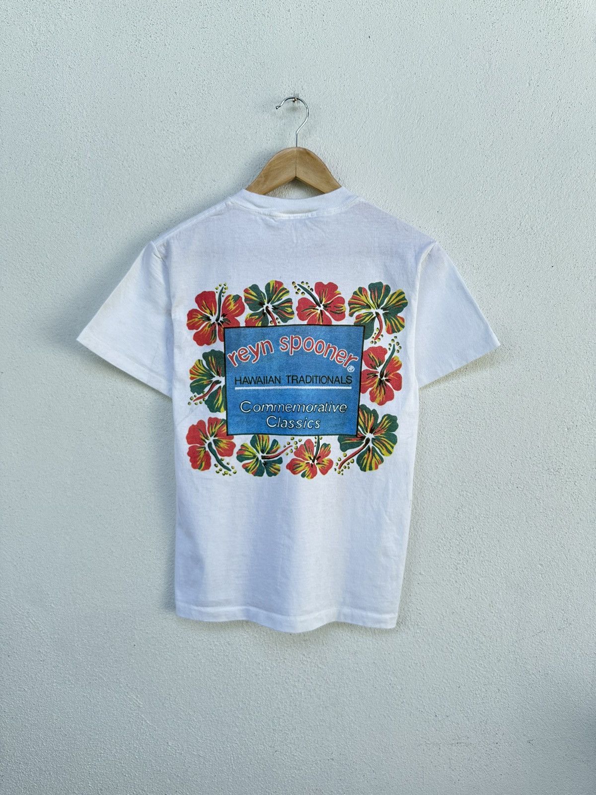 Rare Vintage Reyn Spooner Hawaii T shirt