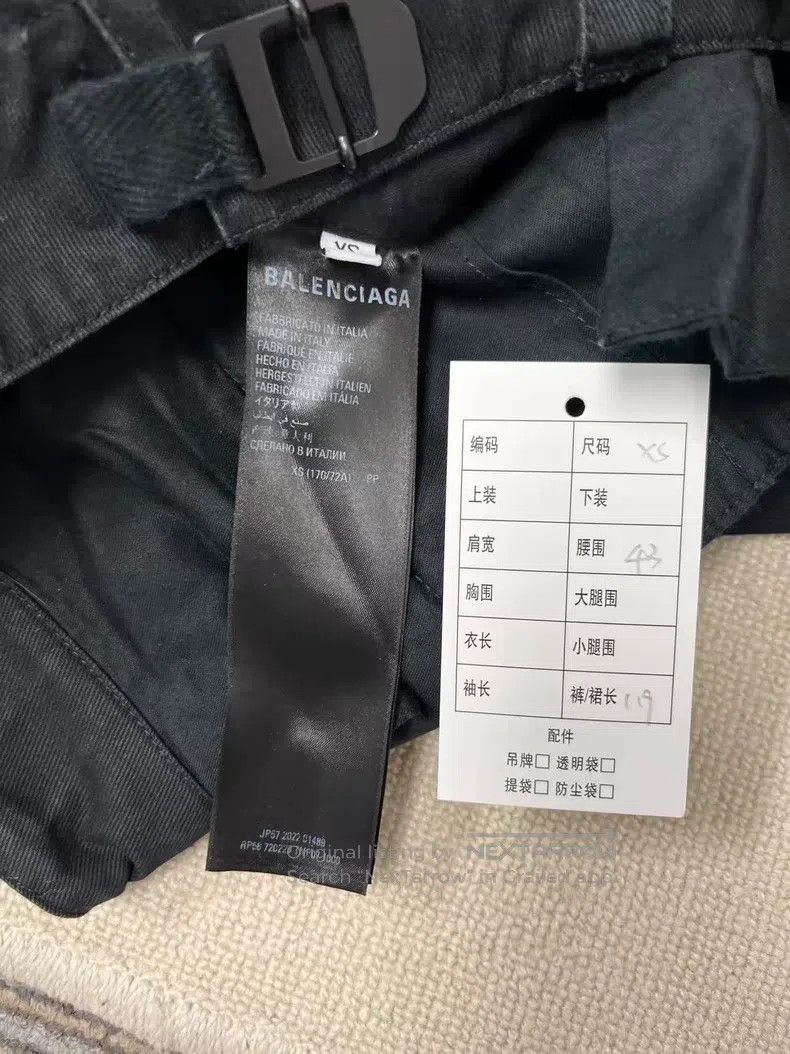 Balenciaga Balenciaga size XS Mid-Waist Zip Side Pockets Straight Leg Size US 27 - 3 Thumbnail