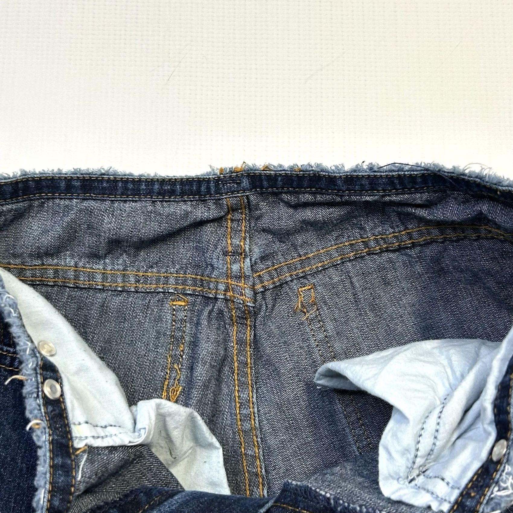 Jordache VINTAGE Jordache Jeans Flare Womens 26X30 Denim Dark Wash 80s 90s Retro City Festival Hipster Love Peace Embroidered Logo 5-Pocket Size 26" / US 2 / IT 38 - 7 Thumbnail
