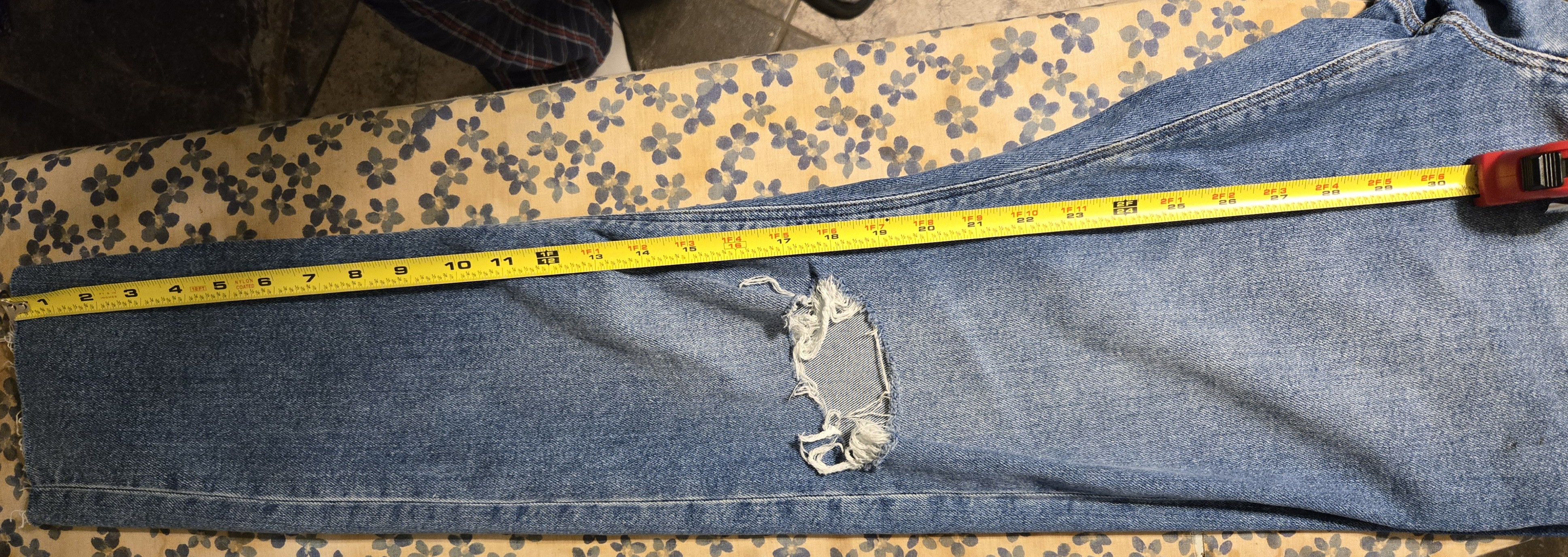 Asos Asos Design "Ripped" Jeans Size US 30 / EU 46 - 5 Thumbnail