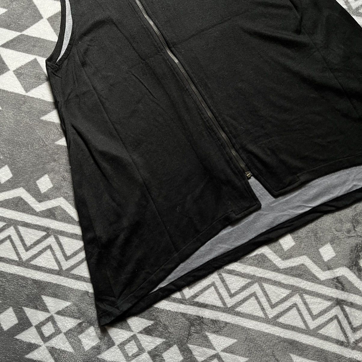 Designer × If Six Was Nine Vintage Gavi Di Gavi y2k asymmetrical zipper vest Size US M / EU 48-50 / 2 - 4 Thumbnail