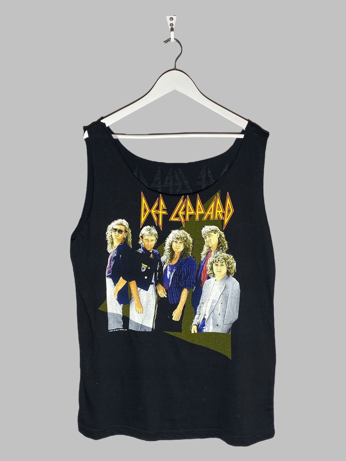 Band Tees *RARE* Vintage 1988 Def Leppard Hysteria Tour Europe Shirt Size US L / EU 52-54 / 3 - 1 Thumbnail