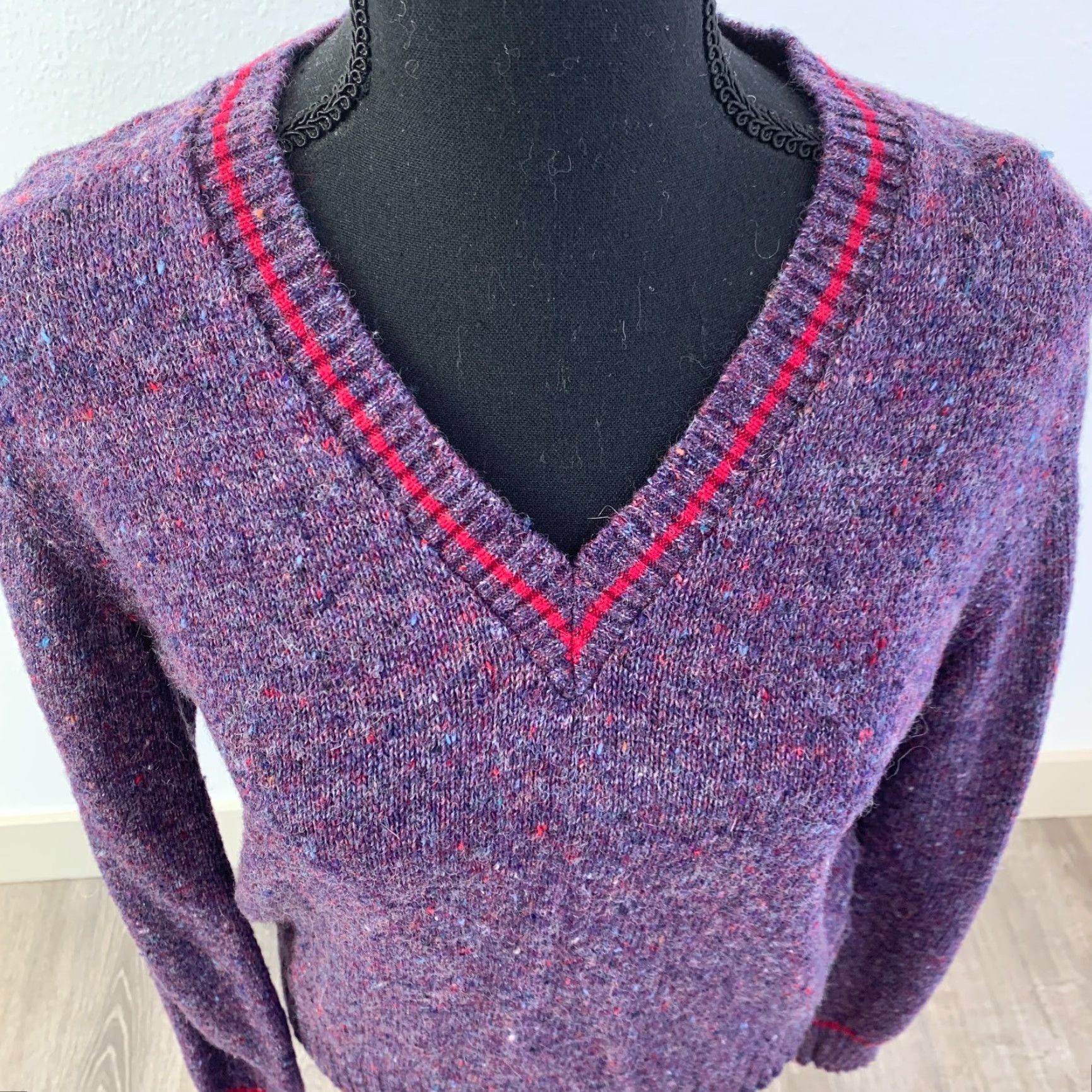 Vintage VINTAGE Garland Purple V-Neck Marled Wool Blend Sweater Medium L Size L / US 10 / IT 46 - 2 Thumbnail