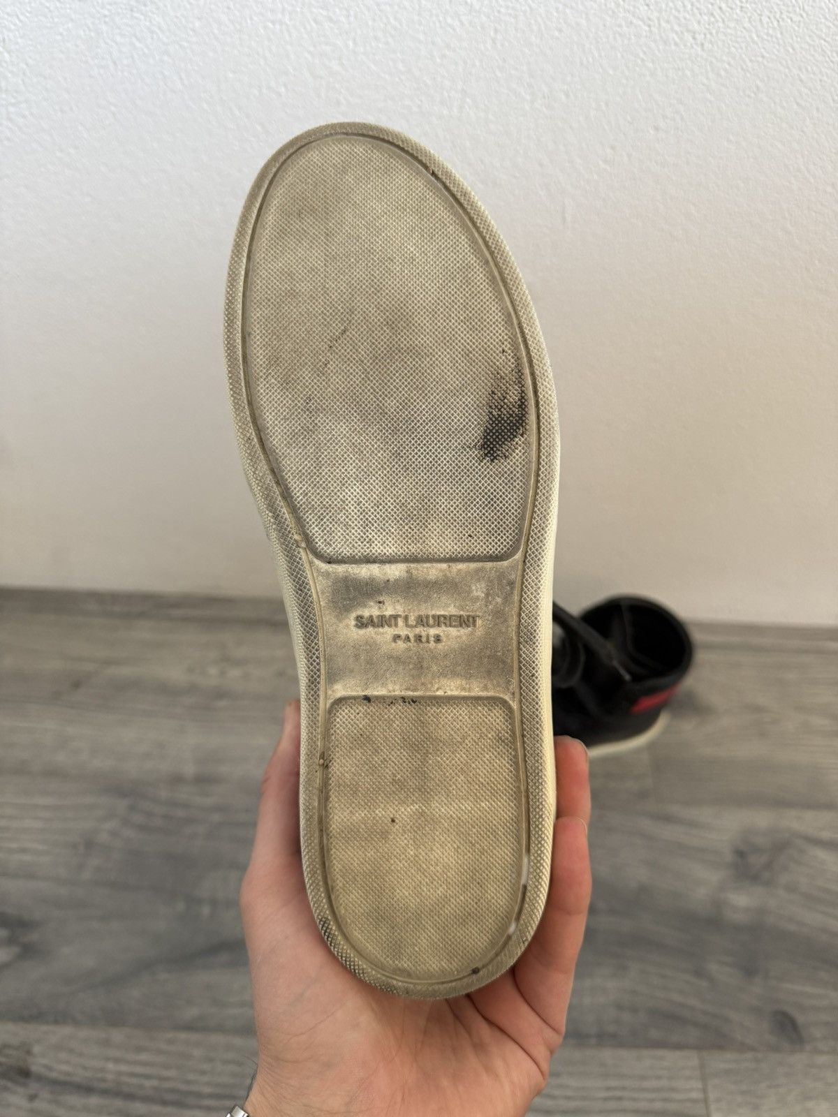 Saint Laurent Paris Saint Laurent Court Classic SL/10H Red & Black High-Tops Size US 6 / EU 39 - 7 Thumbnail