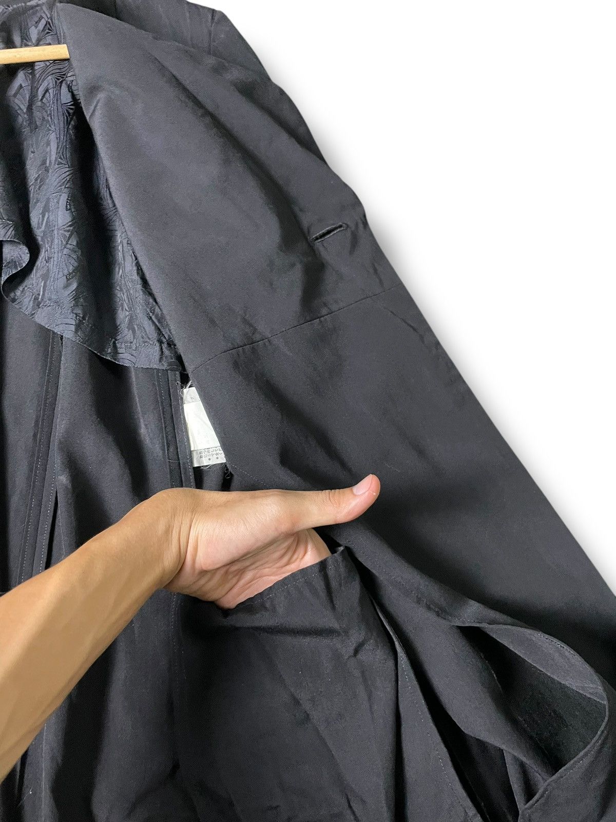 Comme des Garcons Comme des Garcons x Vintage Long Trench Coat (32) Size US M / EU 48-50 / 2 - 6 Thumbnail