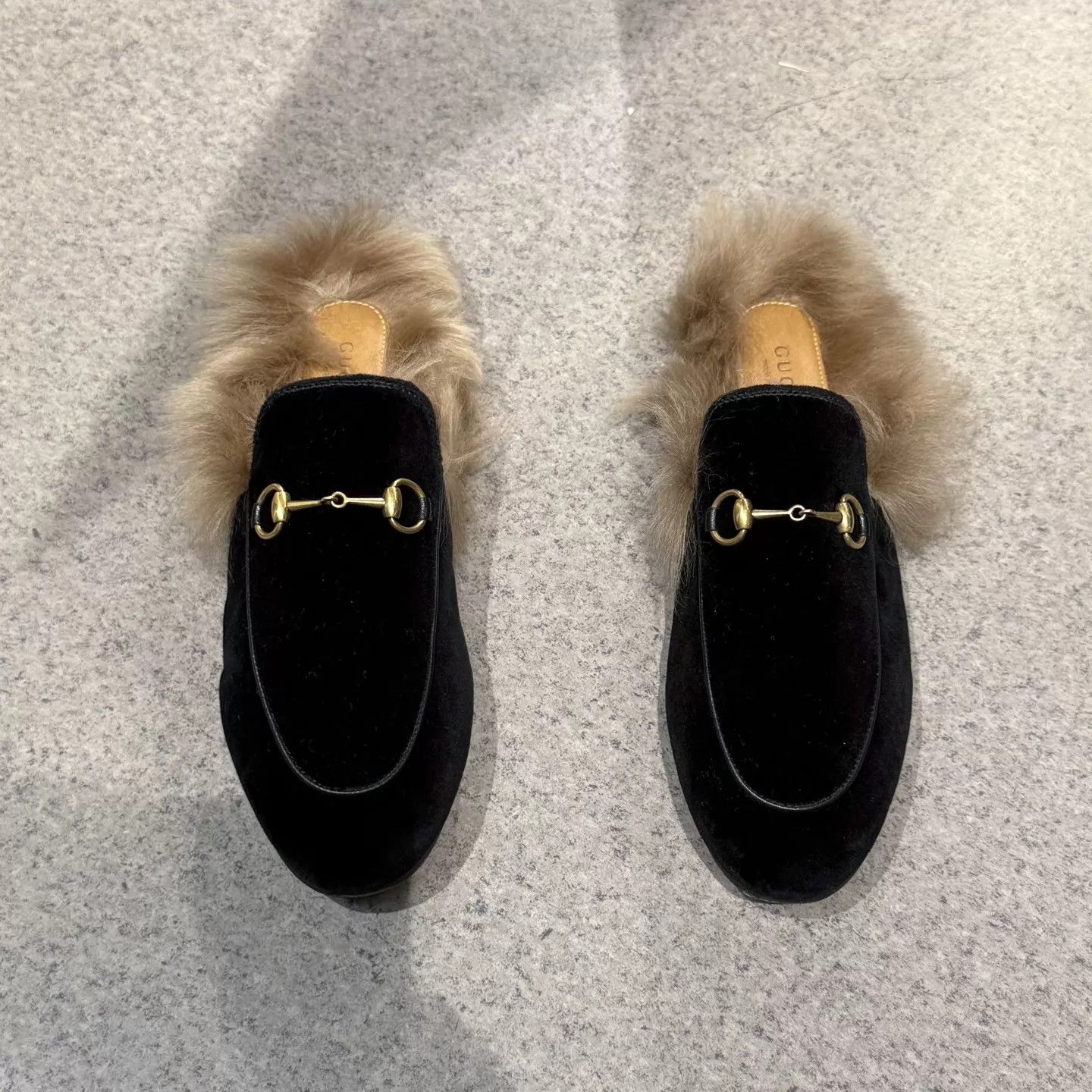 Gucci Gucci Black Velvet Gold HB Fur Slippers 39 99New Size US 8.5 / IT 38.5 - 5 Thumbnail
