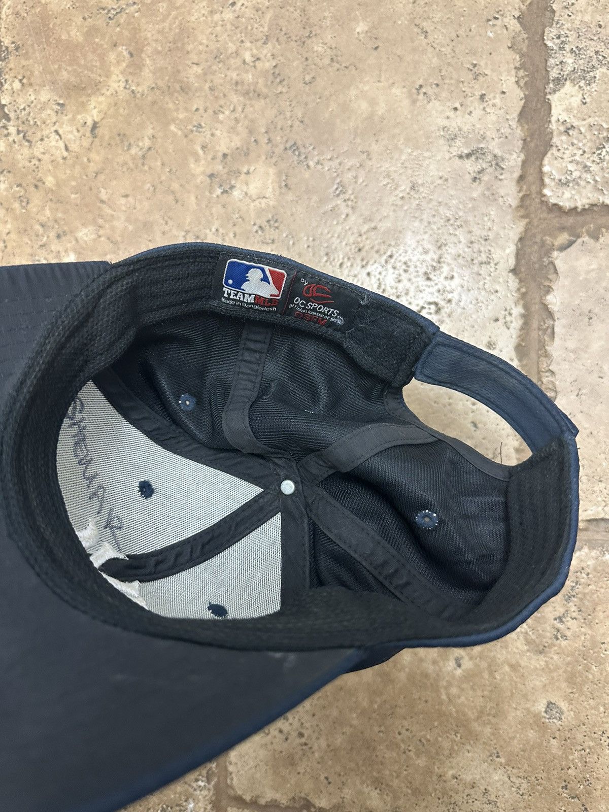 MLB × New York Yankees Team MLB New York Yankees Hat OC Sports Adjustable Hat Size ONE SIZE - 4 Thumbnail