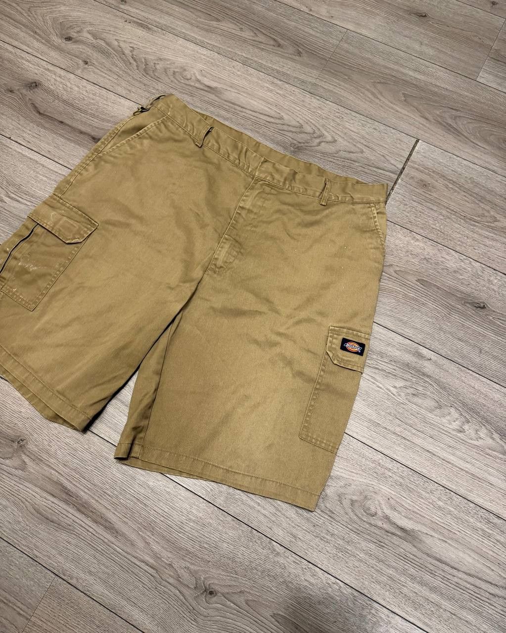 Dickies × Vintage dickies Y2K cargo shorts 42 mens brown Size US 42 / EU 58 - 2 Thumbnail