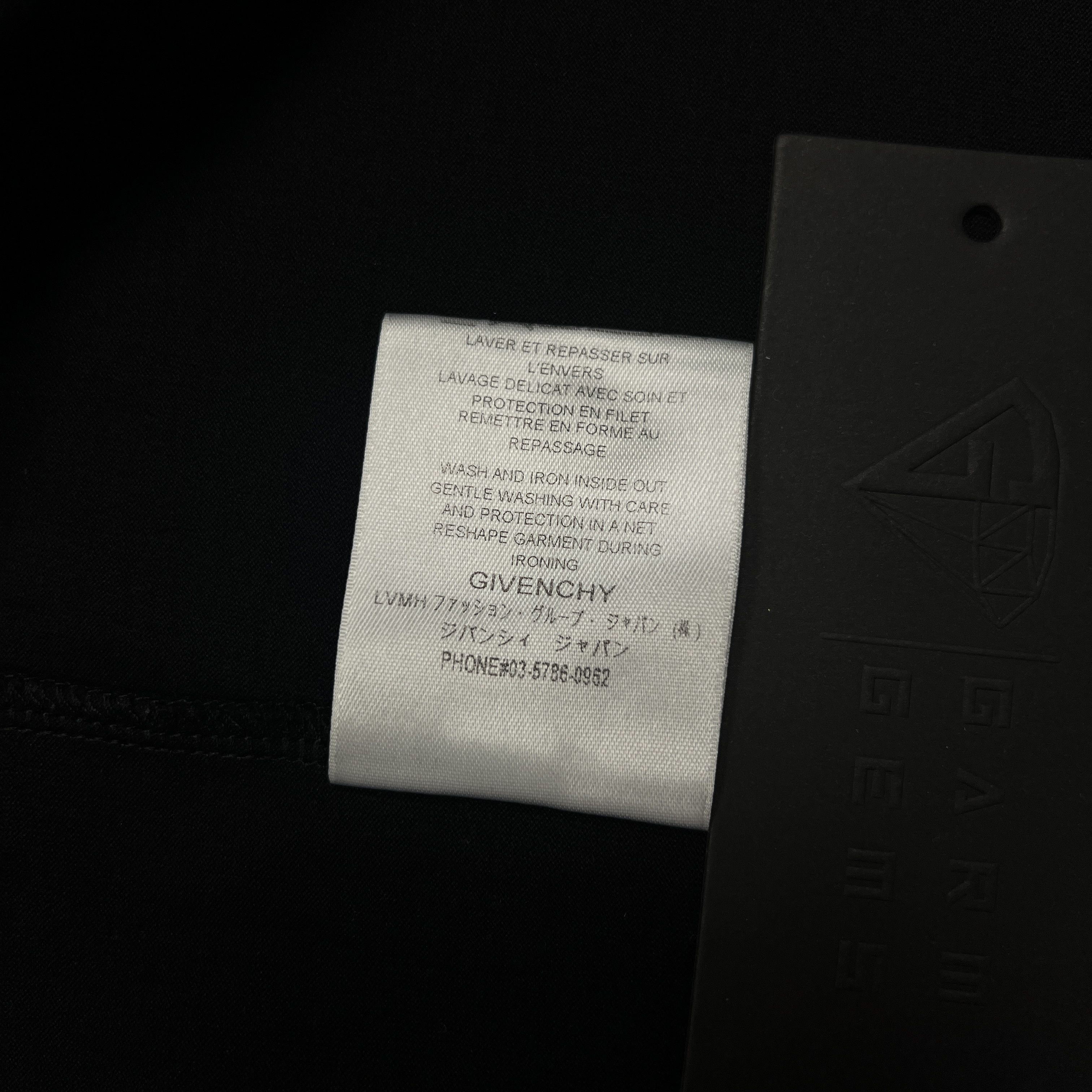 Givenchy Givenchy Rainbow Signature Overlay Logo T-Shirt Size US XXL / EU 58 / 5 - 6 Thumbnail