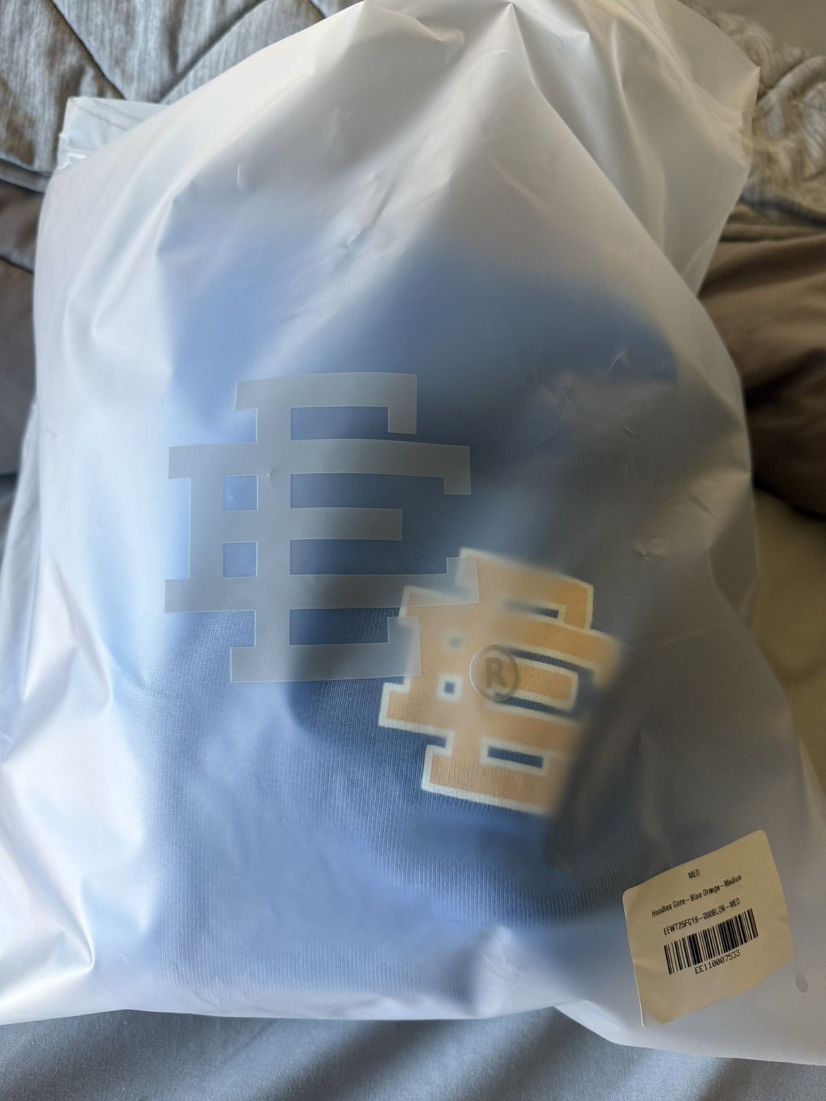 Eric Emanuel EE basic hoodie faded eric emmanuel brand new size medium Size US M / EU 48-50 / 2 - 5 Thumbnail