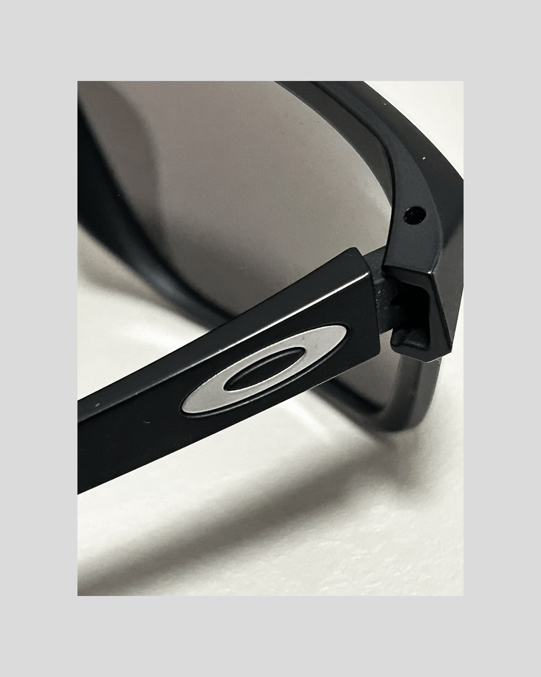 Oakley Oakley OO9448 Size ONE SIZE - 3 Thumbnail