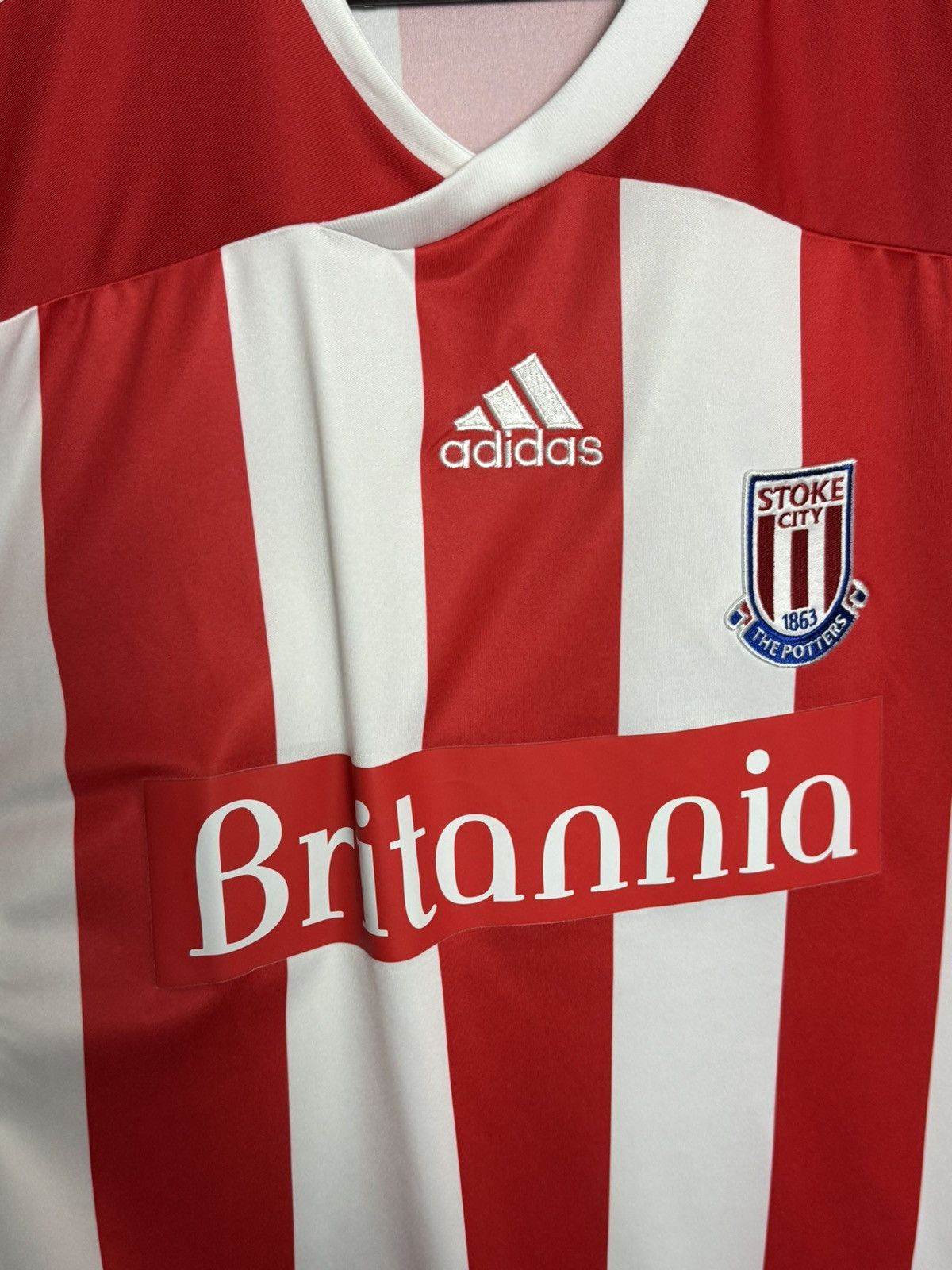 Adidas Stoke City 11/12 Home Football Long Sleeve Jersey Size US M / EU 48-50 / 2 - 3 Thumbnail