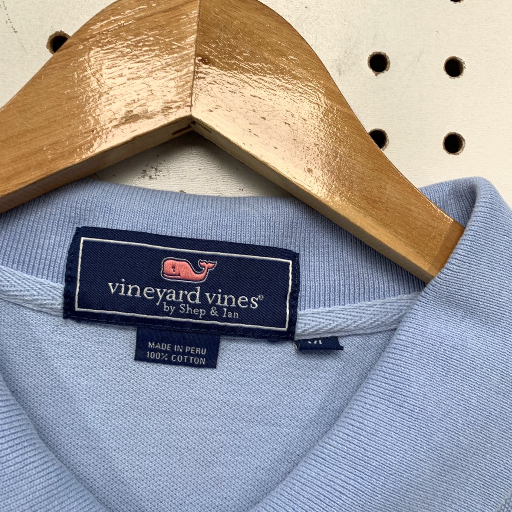 Vineyard Vines Vineyard Vines Polo Shirt Blue Short Sleeve Collared Button XL Made Peru Polo Men XL Blue Preppy 90s? Size US XL / EU 56 / 4 - 5 Thumbnail