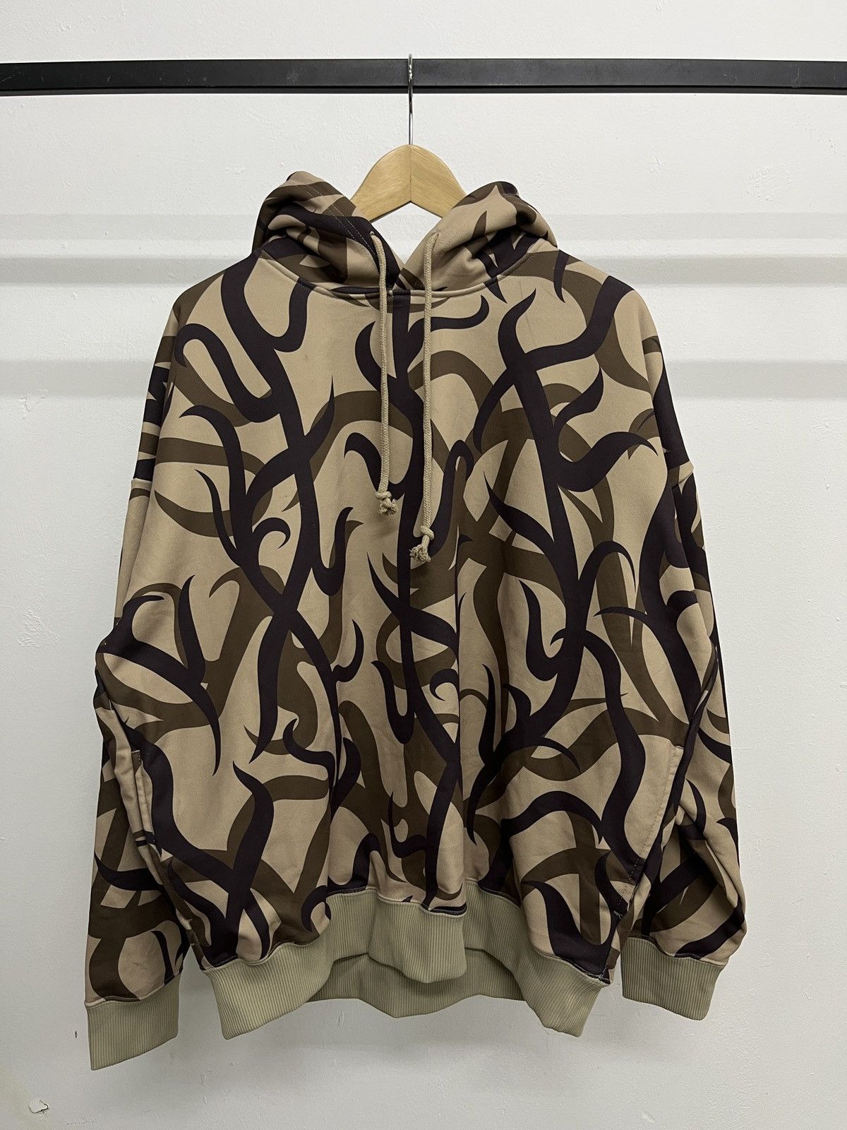 Vintage Wego Japan Insipred by Number Nine AW04 Tribal Camo Hoodie Size US L / EU 52-54 / 3 - 10 Thumbnail