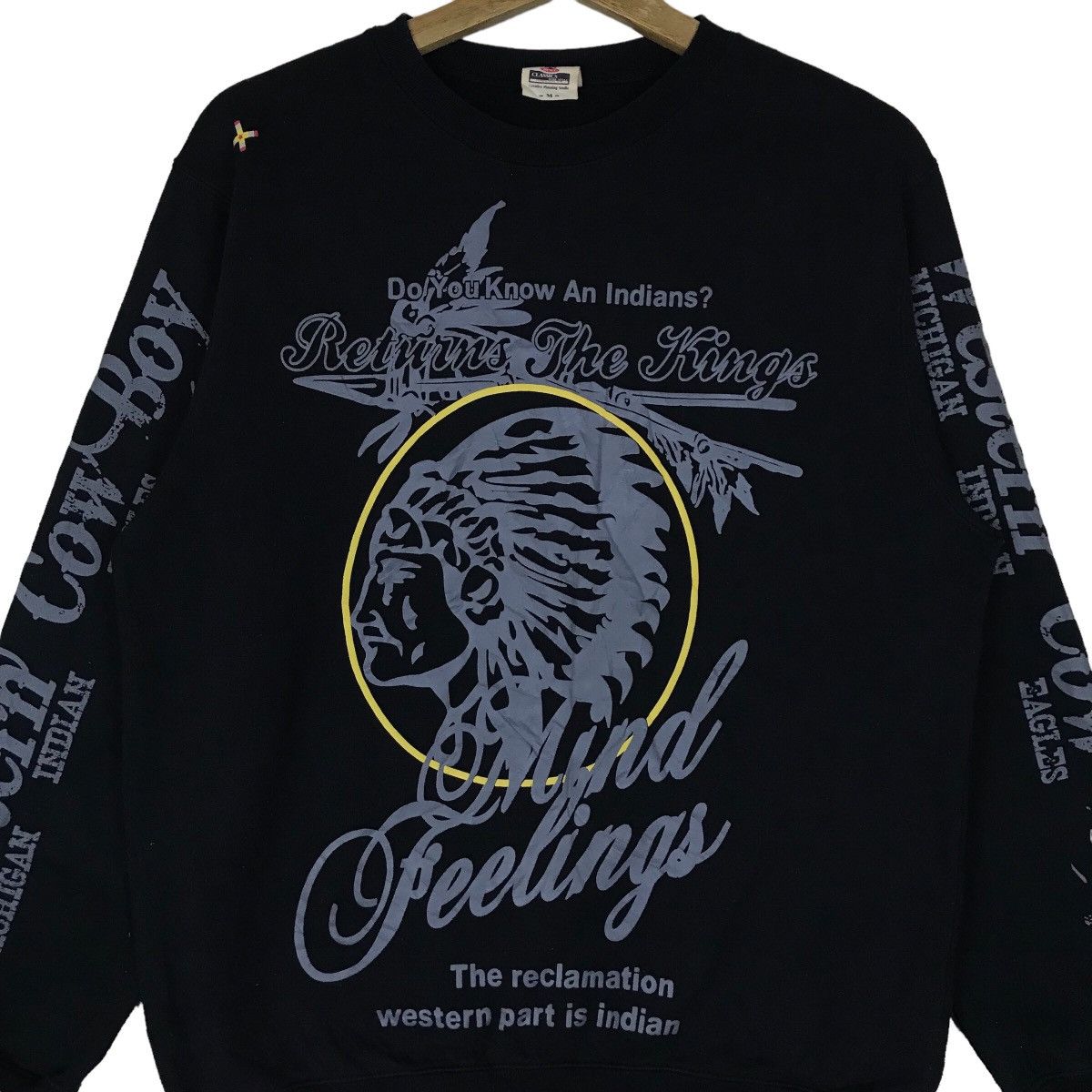 Vintage Vintage BPKT 1970 Indians Tribe Pullover Jumper Sweatshirt Size US M / EU 48-50 / 2 - 2 Thumbnail