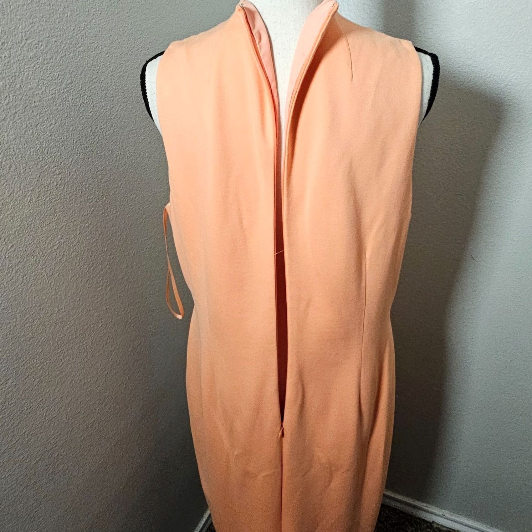 Vintage VINTAGE Antonio Melani Dress Women’s 14 Sleeveless Sheath Orange Coral Zipper Knee Length Pink Round Neck Ladies Size XL / US 12-14 / IT 48-50 - 6 Thumbnail