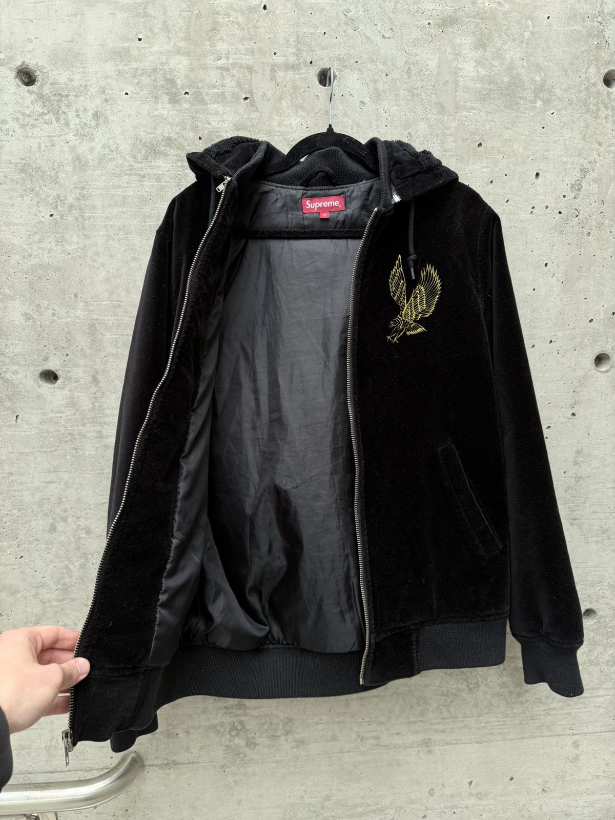 Supreme FW14 Supreme Eagle Velvet Hooded Bomber Size US M / EU 48-50 / 2 - 4 Thumbnail