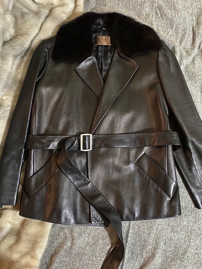 Loewe LOEWE A sheepskin leather coat with a mink collar Size M / US 6-8 / IT 42-44 - 1 Thumbnail