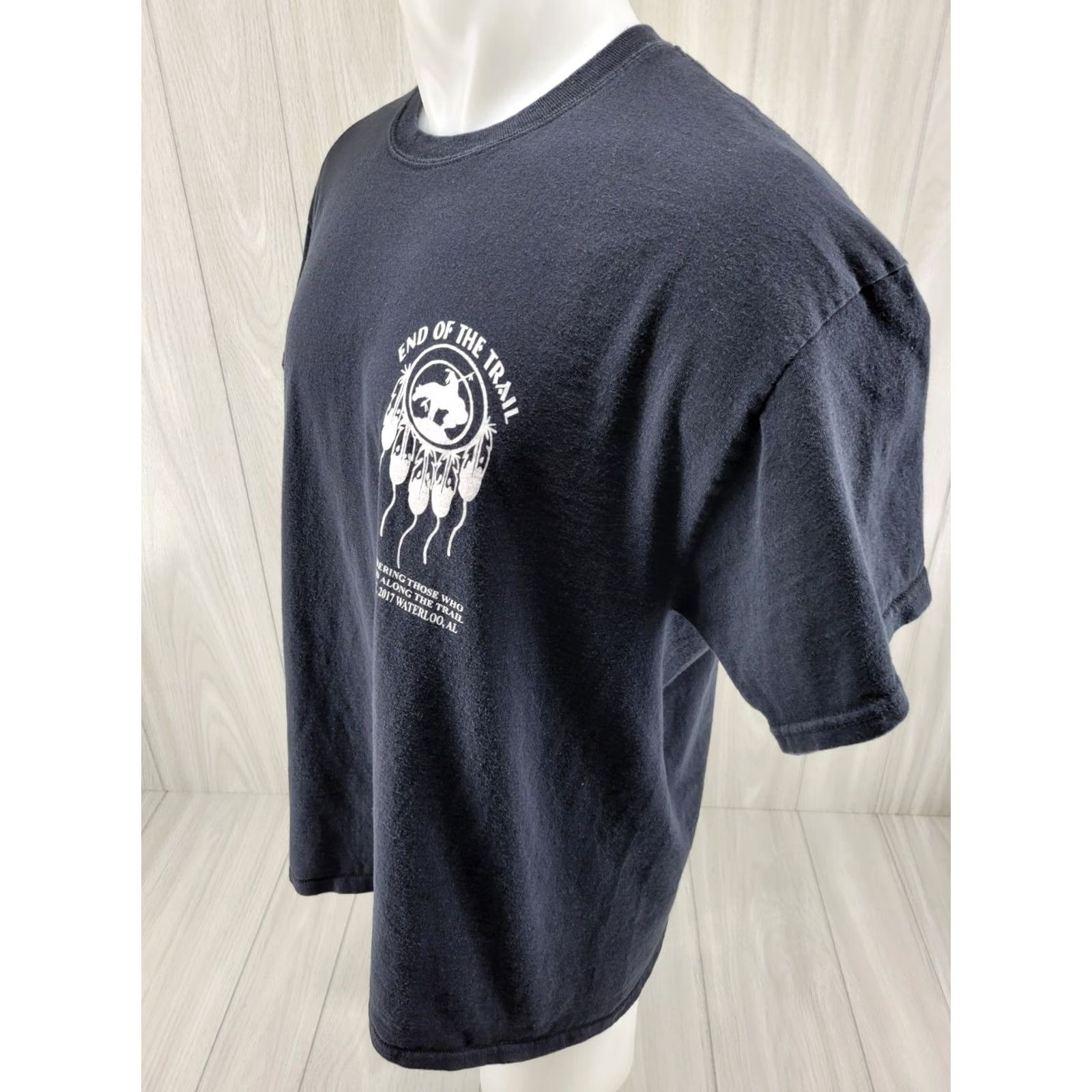 Gildan VINTAGE End of The Trail Waterloo AL Biker Rally 2017 Shirt XL Size US XL / EU 56 / 4 - 4 Thumbnail