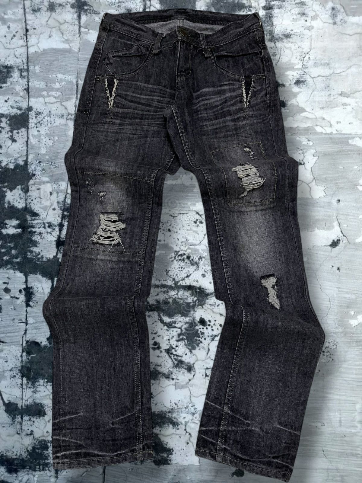 Tornado Mart Vintage 1990s Og Japan Designer RattleTrap Distressed Denim Size US 29 - 1 Thumbnail