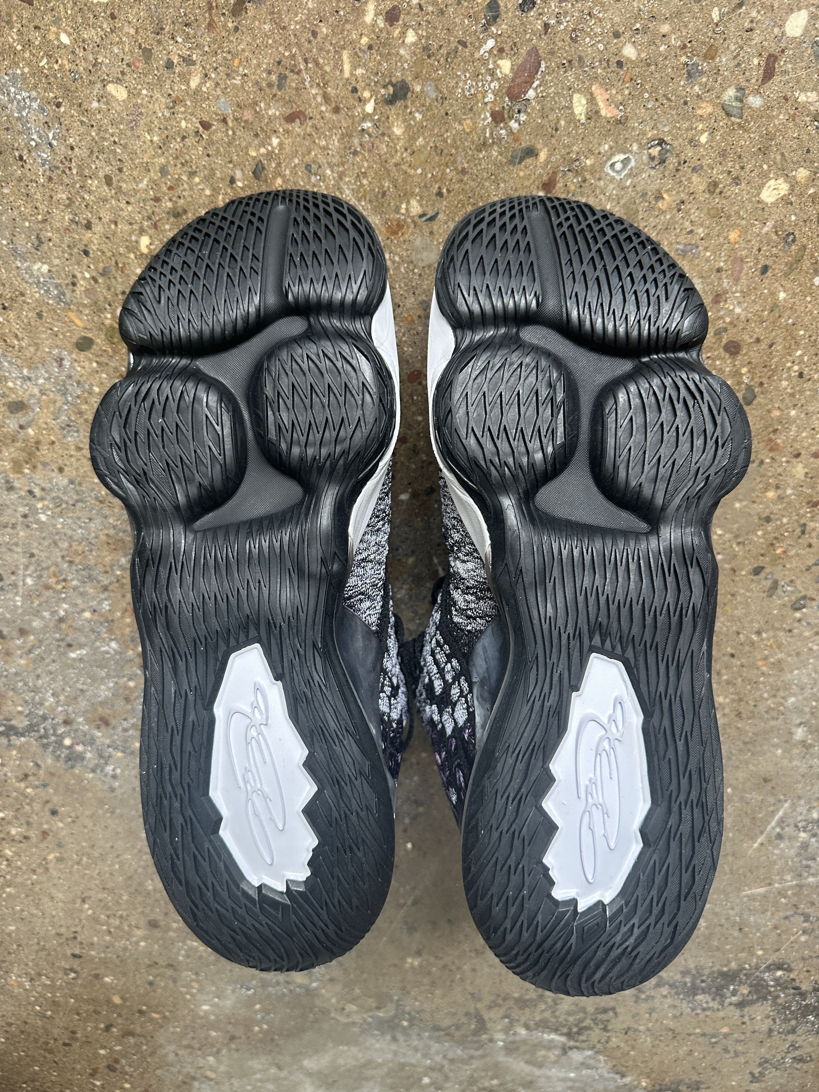 Nike Nike Men's Lebron 17 Black White / Oreo Size US 10 / EU 43 - 3 Thumbnail