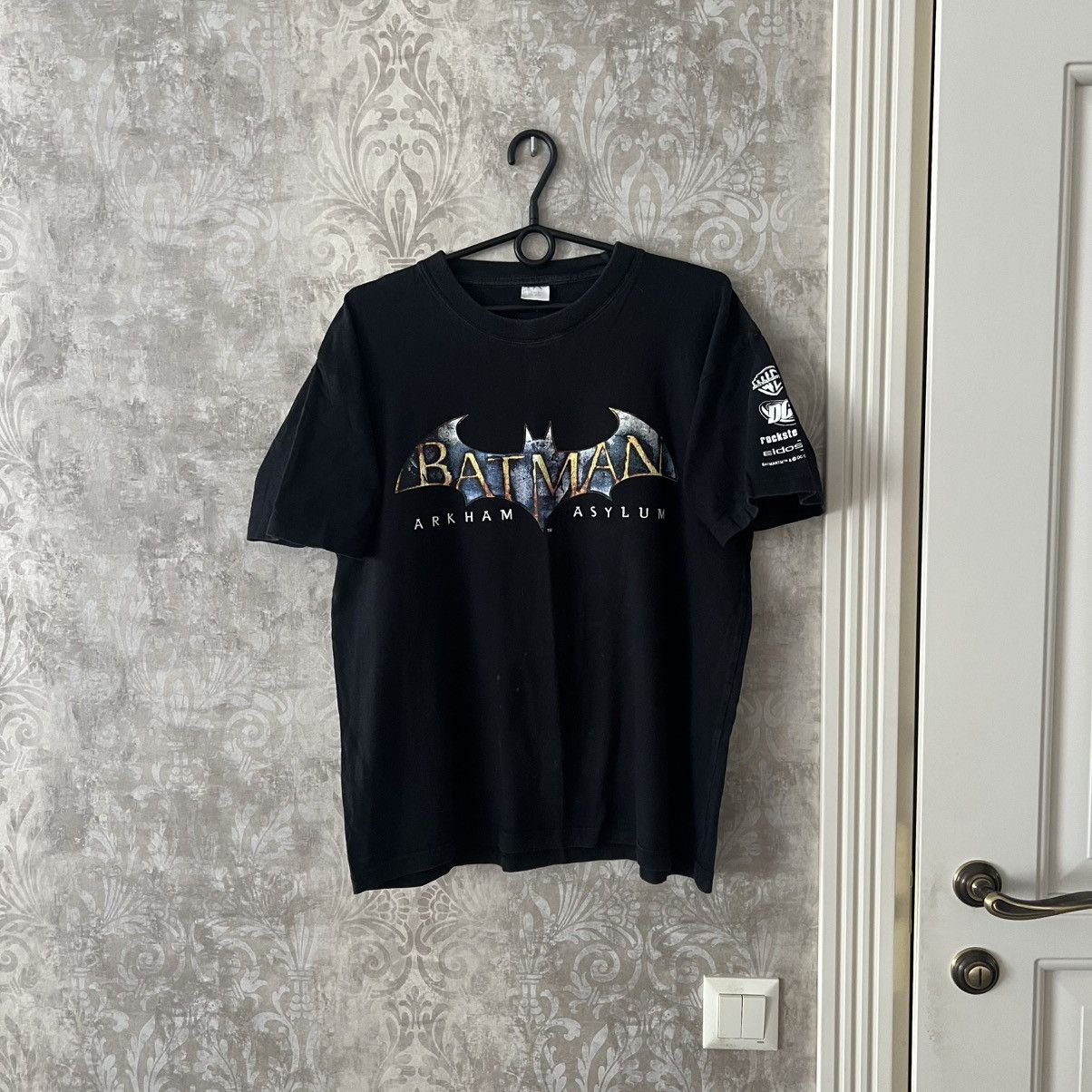DC Comics Vintage Batman Movie DC Comics Tee Size US M / EU 48-50 / 2 - 1 Thumbnail