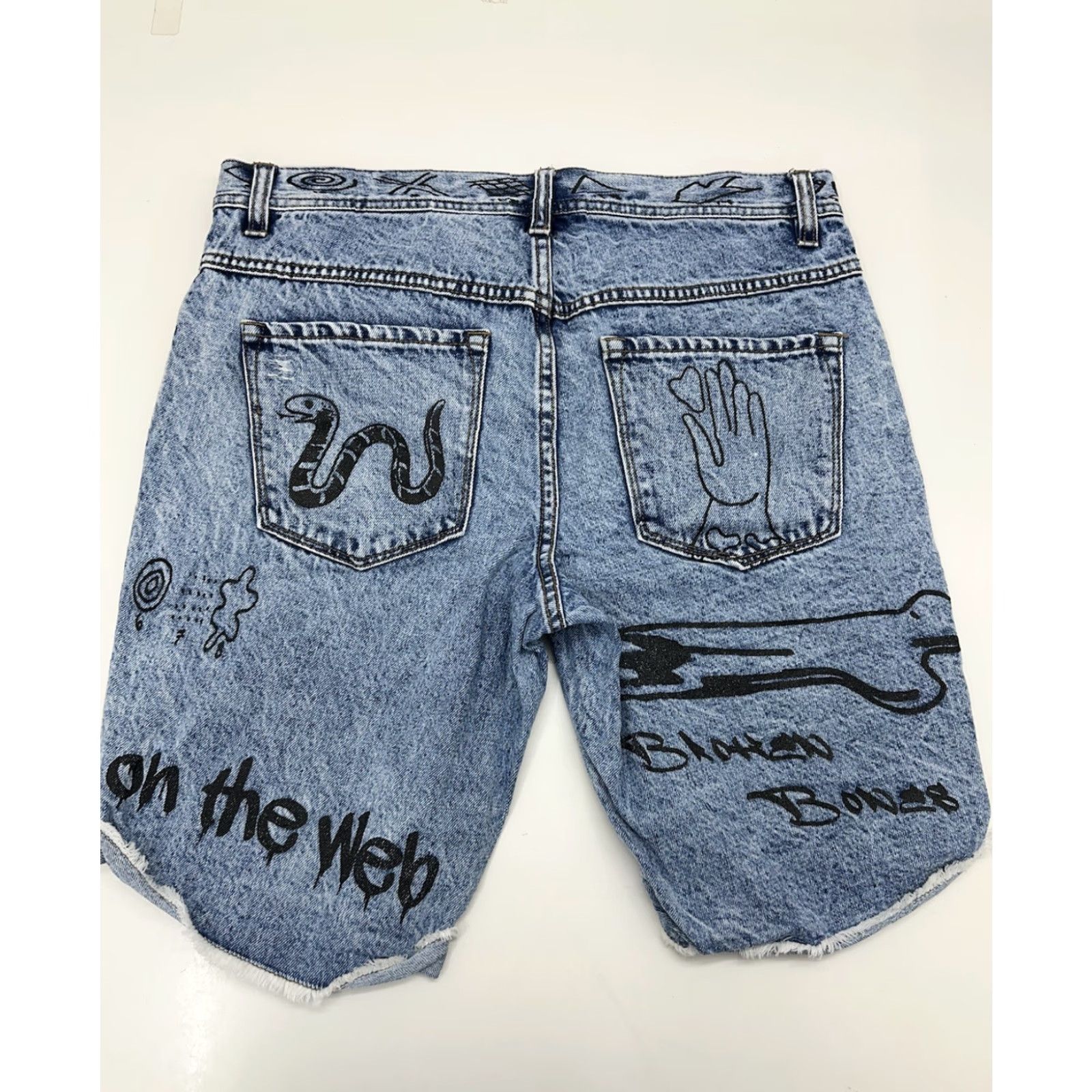 Denime Ninth Hall Captain Mens Jeans Shorts Size 30 Slim Scribbles Denim Bermuda Casual 5-Pocket Zip Button Logo Zipper Blue Cotton Flat Front Slim Sit Mens Size US 30 / EU 46 - 6 Thumbnail