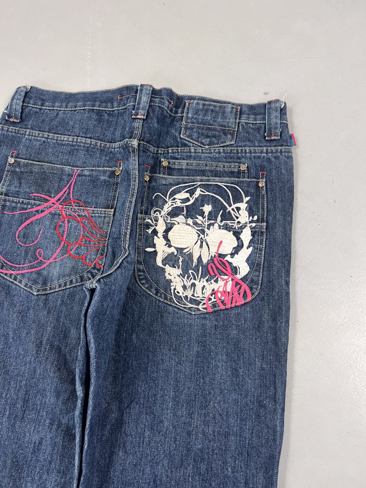 Southpole Vintage class player embroidered denim Size US 36 / EU 52 - 12 Thumbnail